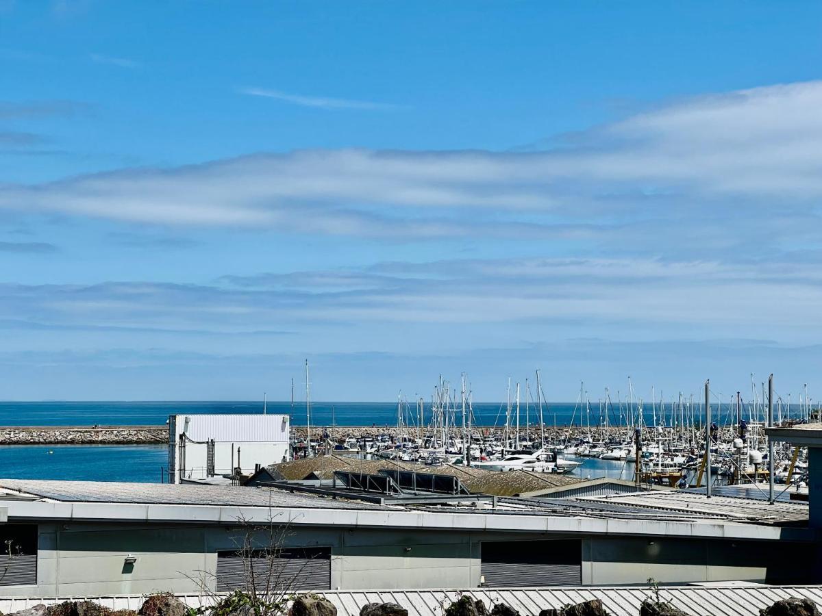 1 Dolphin Court, Brixham Apartment Exterior photo